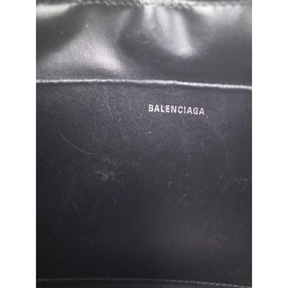 Balenciaga Everyday Camera Shoulder Bag - Picture 5 of 9